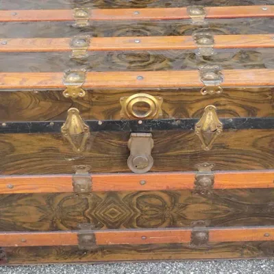 Vintage Steamer Trunk Storage Chest