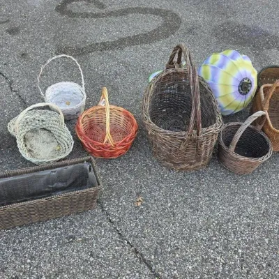Lot of Wicker Baskets and Planter Box with Hot Air Balloon Wind Spinner
