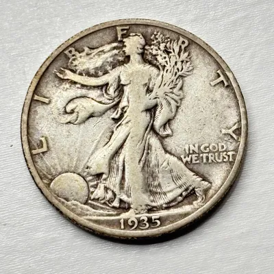 1935 S - Walking Liberty - Silver Half Dollar