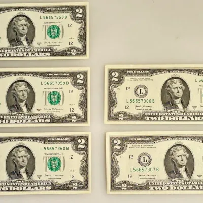 Lot of 3 Consecutive Numbers and 2 Consecutive Numbers Two Dollar Notes - 2017