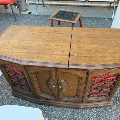 Vintage Sylvania 3000 Automatic Turntable Stereo Console Cabinet