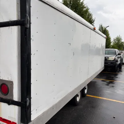 1990 Pace American Dual-Axle Enclosed Snowmobile Trailer - more photos (6) - Lot 7310446