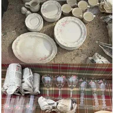 Pfaltzgraff Tea Rose Pattern Dinnerware and Glassware Collection
