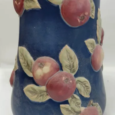 Longaberger "Early Harvest" Apple Vase Model 31626