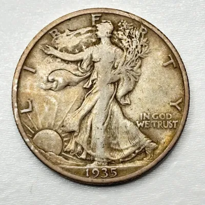 1935 - Walking Liberty - Silver Half Dollar