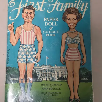 Vintage First Family Ronald Reagan Paper Doll Booklet