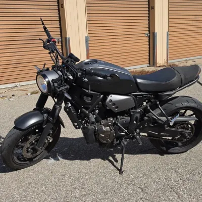 2018 Yamaha XSR700 Retro-Styled Sport Heritage Motorcycle - 8324 Miles