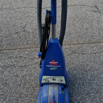 Sale Photo Thumbnail #56: Bissell Power Steamer Carpet Cleaner