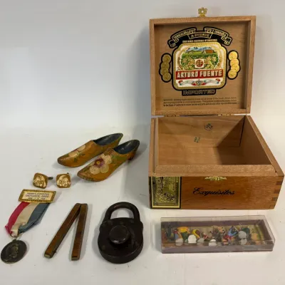 Arturo Fuente Cigar Box & Collectibles Lot: Miniature Figurines, Convention Medal & Wooden Clogs #7