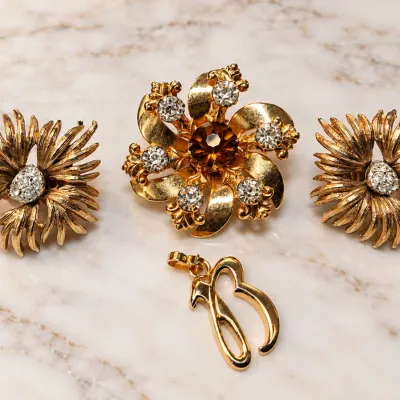 Vintage Coro Starburst Clip-On Earrings & Mixed Gold-Tone Floral Brooch / Pendant Lot - Potterville