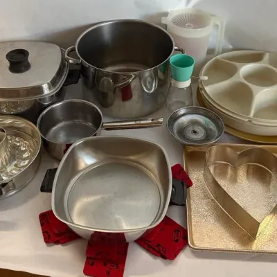 Vintage Kitchenware and Cookware Lot: Stainless Steel Pots, Tupperware Lazy Susan and Bakeware