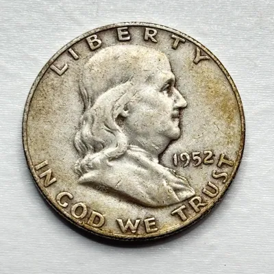 1952 D - Silver Franklin Half Dollar