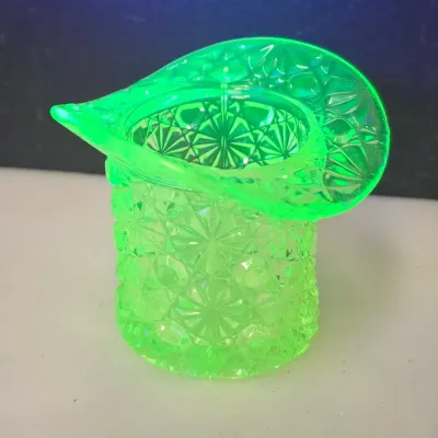 Vaseline Uranium Glass Daisy and Button Top Hat Toothpick Holder