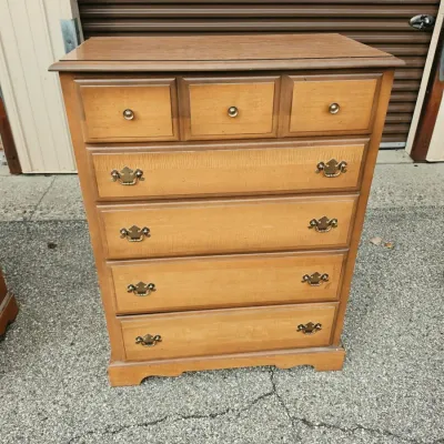 Traditional Five-Drawer Chest with Warm Wood Finish & Brass-Tone Hardware