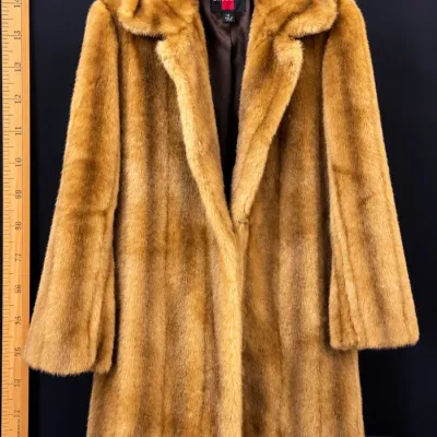 Gallery Women's Golden Brown Faux Mink Style Fur Coat Size Medium - Potterville