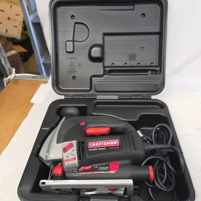 Used/Like New Crafstman 5.0 Amp Variable Speed Scrolling Sabre Saw In Case