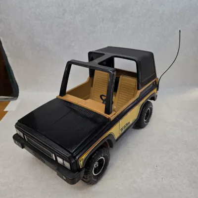 Sale Photo Thumbnail #9: Vintage Tonka MR-970 4X4 Pressed Steel Toy Truck