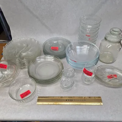 Small Collection of Vintage Glass Tableware/Servingware