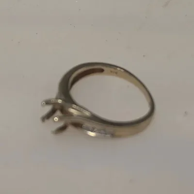 14K Marked Ring - No Center Stone but Many Accent Stones - 2.53g