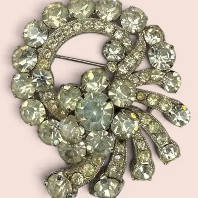 Sale Photo Thumbnail #129: Eisenberg Brooch