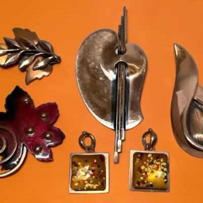 Sale Photo Thumbnail #41: Jewelry Mix: Renoir & Matisse