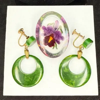Sale Photo Thumbnail #97: Bakelite Open Hoop Dangle Earrings