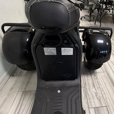Sale Photo Thumbnail #434: This is known as the Shansu CP-3, or CityCoCo Trike Variant. It has  high-torque differential brushless motor setup. It has an estimated range of 25-35 miles with a full charge, and can reach speeds of 25-30mph. Includes charger, an extra set of keys, and