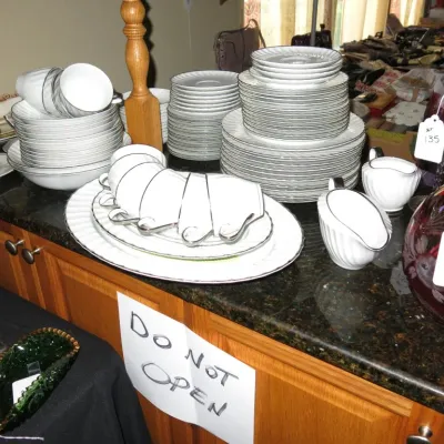 Sale Photo Thumbnail #100