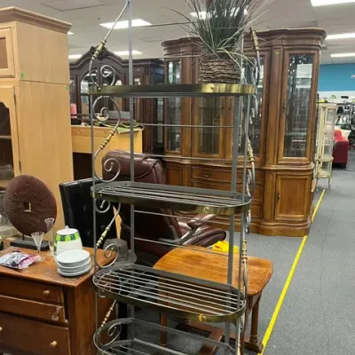 Sale Photo Thumbnail #59