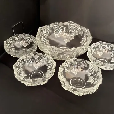 Vintage Clear Pressed Glass Floral Berry Pattern Serving Bowl Set – 5 Pieces