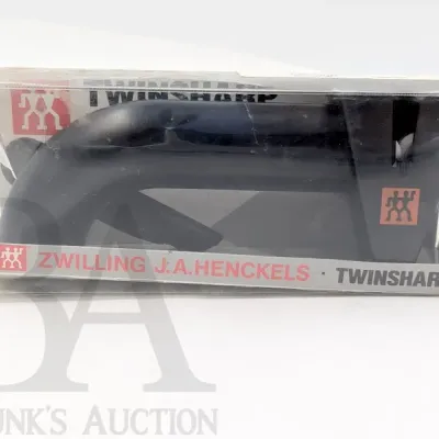 Sale Photo Thumbnail #117