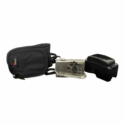 Canon Compact Digital Camera With Travel Charger