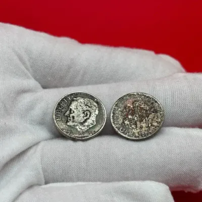 2 Gorgeous Uncirculated 1957 Toner Silver Dimes