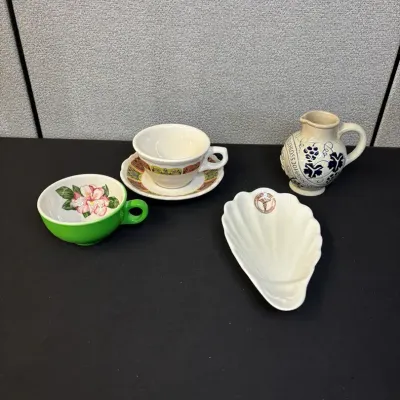 Vintage And Collectible Ceramic Pieces 