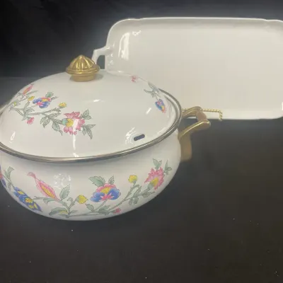 Regency Club Enamel Dish With Lid & Kaiser Of Germany Ceramic Tray 