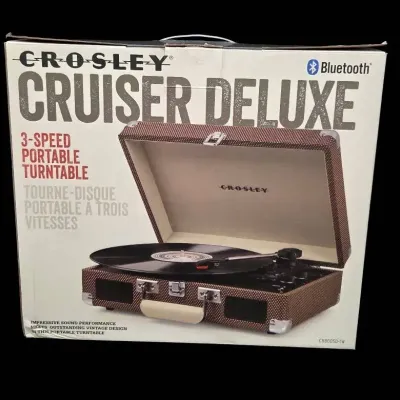 New: Crowley Cruiser Deluxe Portable Turntable