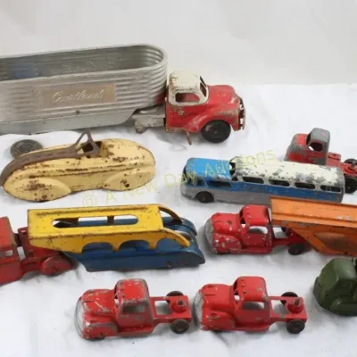 Sale Photo Thumbnail #140