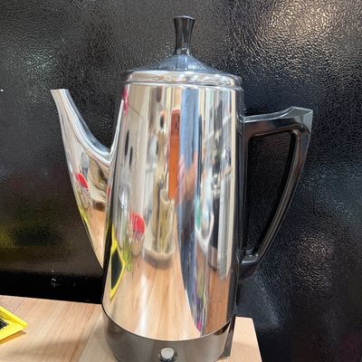 Vintage Presto Percolator, complete and never used. 