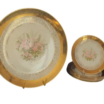 CK202 Sabin Crest-O-Gold Floral 22KT Gold Rim Plates 