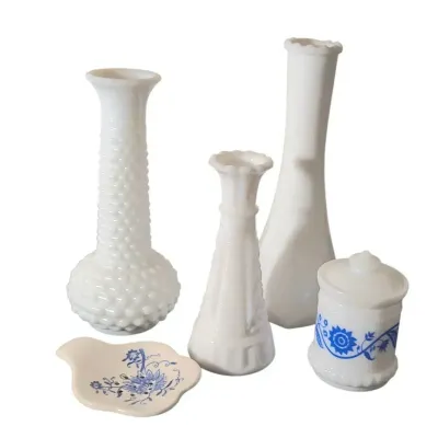 CK240 Assorted Bud Vases