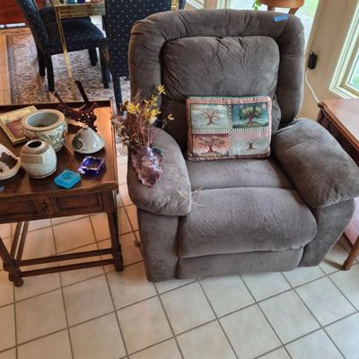 Sale Photo Thumbnail #62
