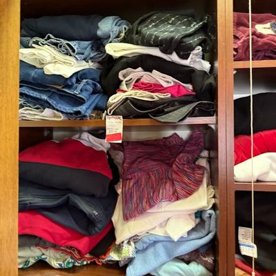 Sale Photo Thumbnail #578