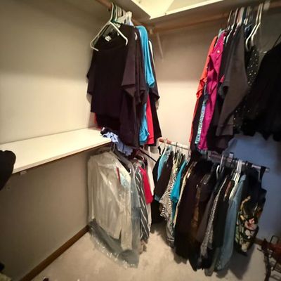 Sale Photo Thumbnail #510