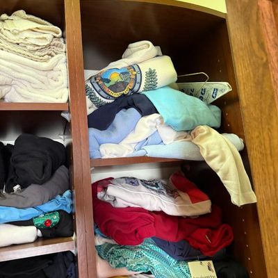Sale Photo Thumbnail #572