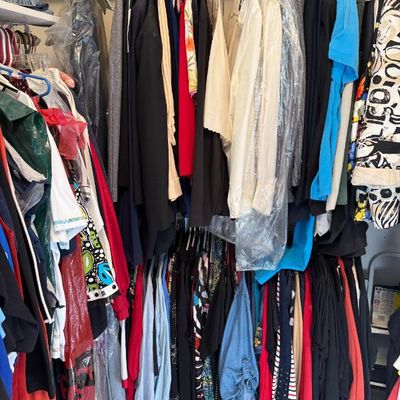 Sale Photo Thumbnail #568