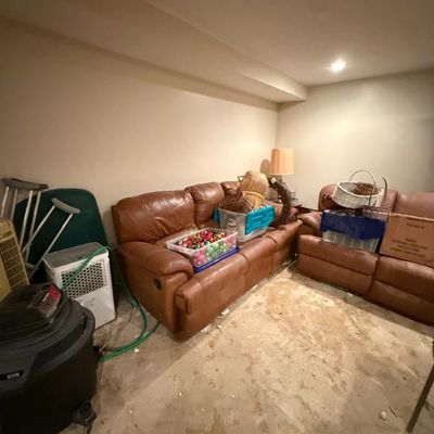 Sale Photo Thumbnail #410