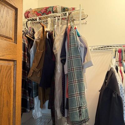 Sale Photo Thumbnail #492