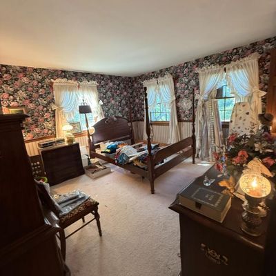 Sale Photo Thumbnail #498