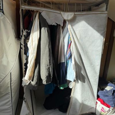 Sale Photo Thumbnail #593