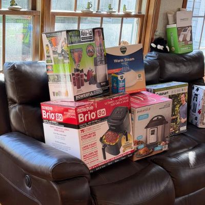 Sale Photo Thumbnail #650